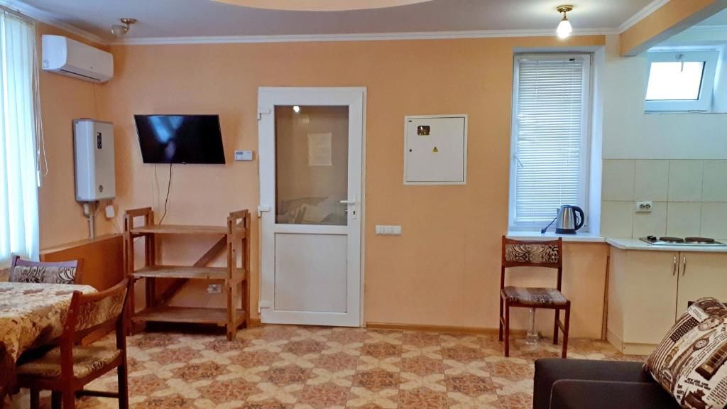 Гостевой дом ЦЕНТР - Center Бердянск-48
